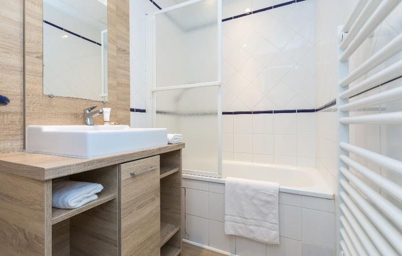 Апартаменты 2 Спальни, Residence Odalys Valentin Plage
