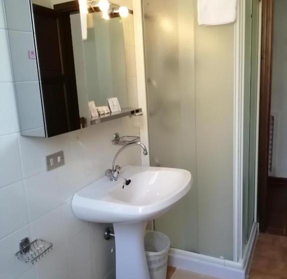 اتاق استاندارد, Casa Per Ferie Ulivo D Assisi