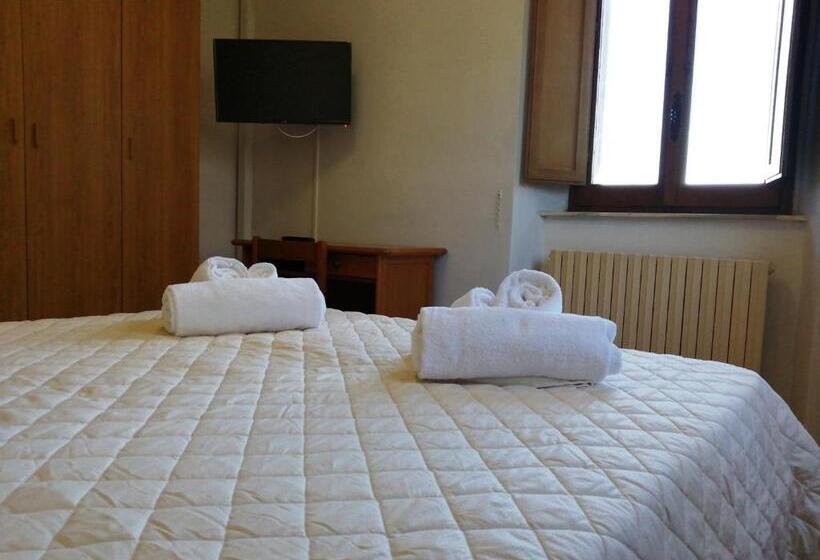 اتاق استاندارد, Casa Per Ferie Ulivo D Assisi