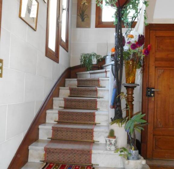 اتاق لوکس خانوادگی, Villa Helianthe