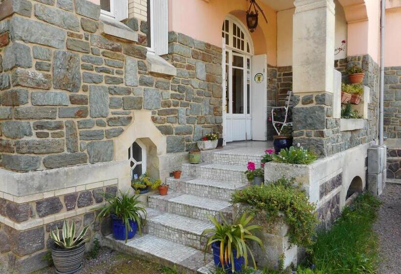 اتاق لوکس خانوادگی, Villa Helianthe