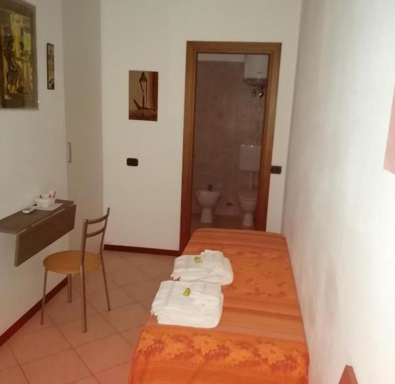 Номер Стандарт Трехместный, B&b La Casa Dei Frutti Di Bosco