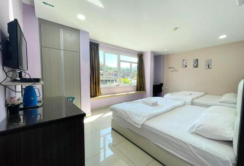Люкс Вид на Горы, Hilltop Hotel Tanjung Malim