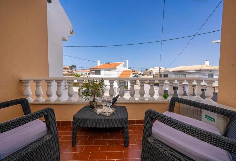 سوییت لوکس, Lourenço S House Deluxe Cascais