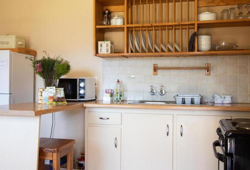 Шале 1 Спальня, Kunje Guesthouse