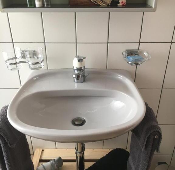 Номер Стандарт, B&b Le Quinquet