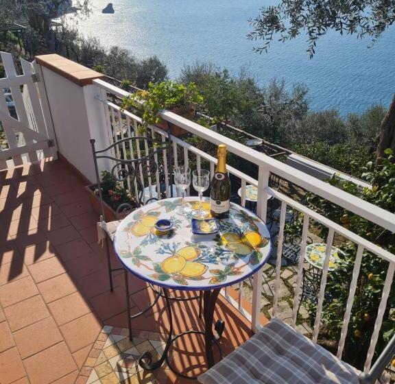 سوئیت جونیور خانوادگی, La Palombara B&b