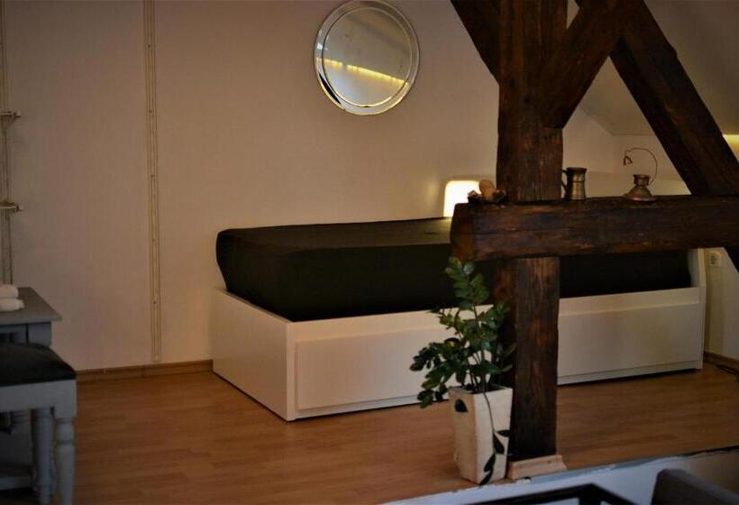 آپارتمان 1 خوابه, Casa Ado
