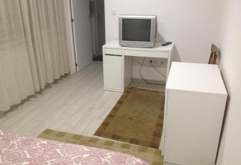 Дом 1 Спальня, Casa Das Pombas