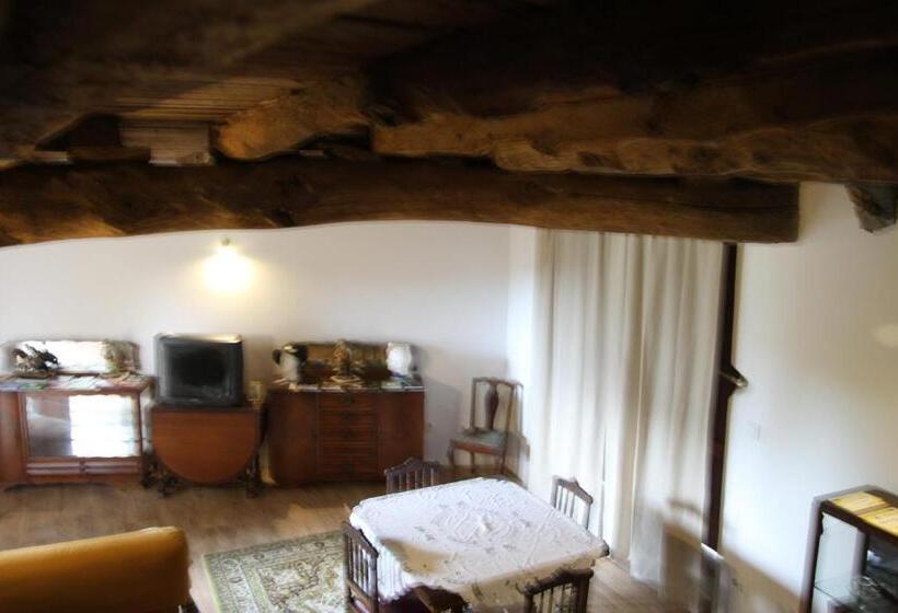 Дом 1 Спальня, Casa Das Pombas