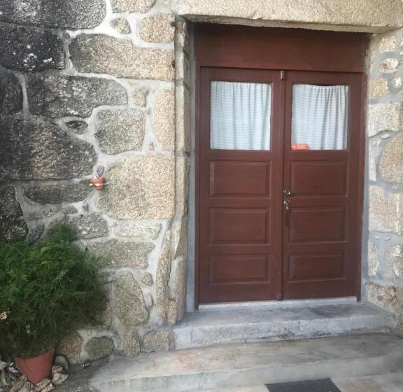 Апартаменты 2 Спальни, Casa Das Pombas