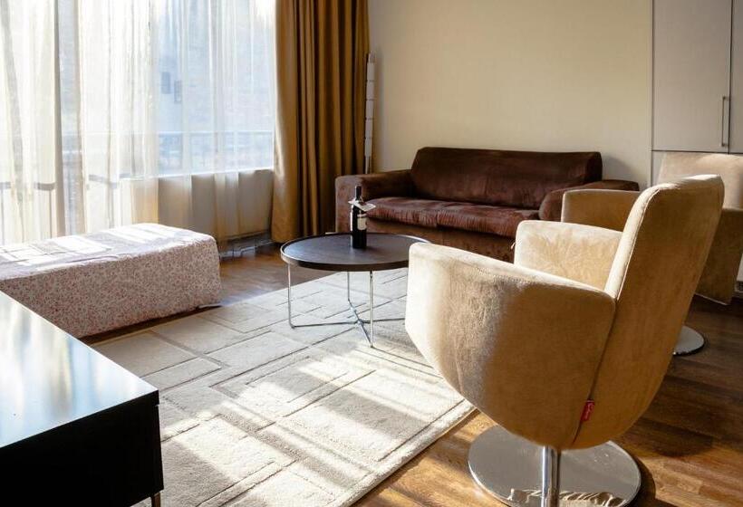 Апартаменты 1 Спальня, City Gardens Hotel & Wellness