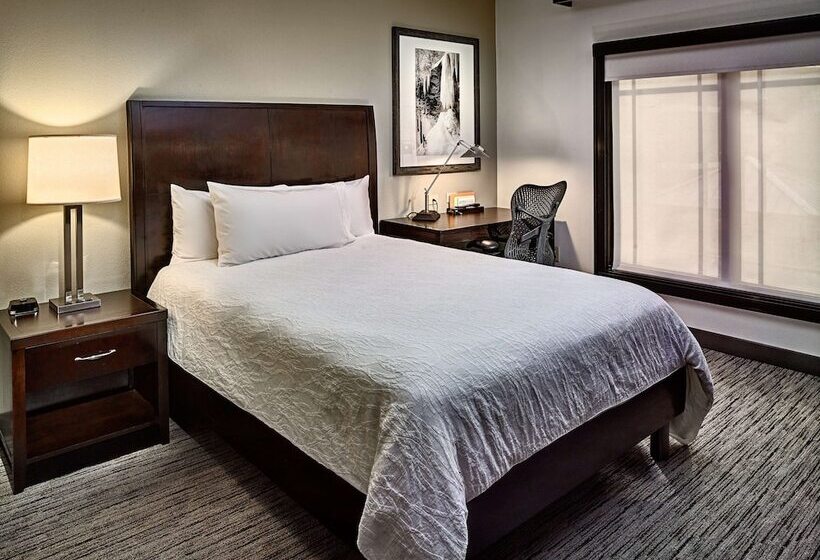 سوئیت جونیور برای معلولان, Hilton Garden Inn Gatlinburg