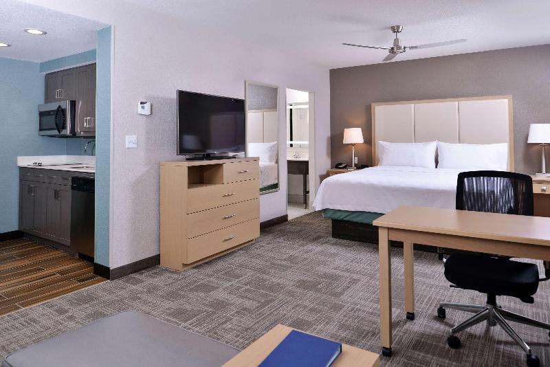 جناح جونيور سرير ملكى, Hilton Garden Inn Gatlinburg