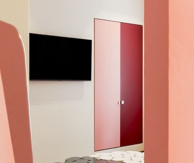 سوییت, Palazzo Segreti
