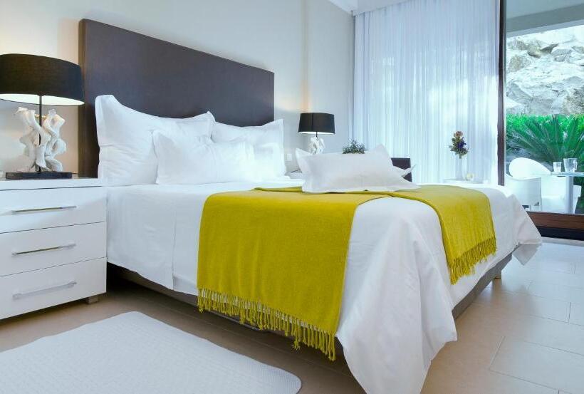 اتاق استاندارد در طبقه همکف, The Residence Apart