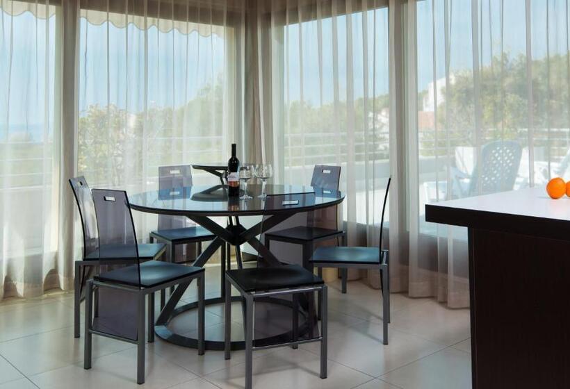 آپارتمان لوکس 2 خوابه, The Residence Apart