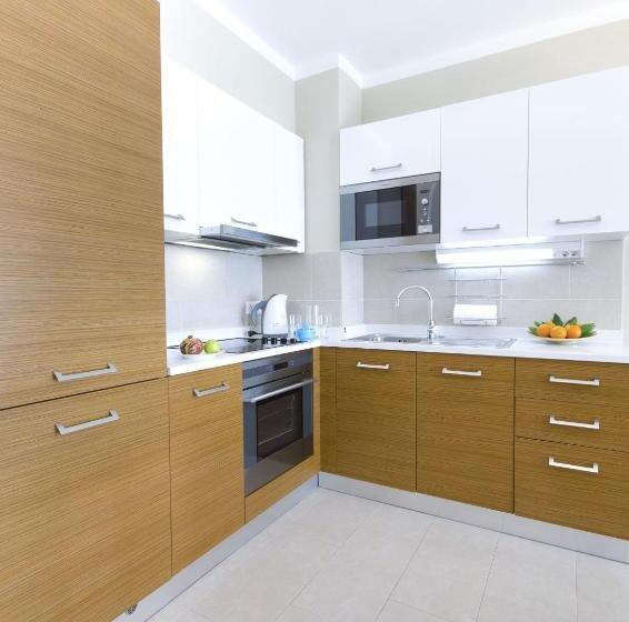 آپارتمان 2 خوابه با بالکن, The Residence Apart
