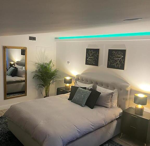 Номер Deluxe, La Maison Des Rêves   Bran