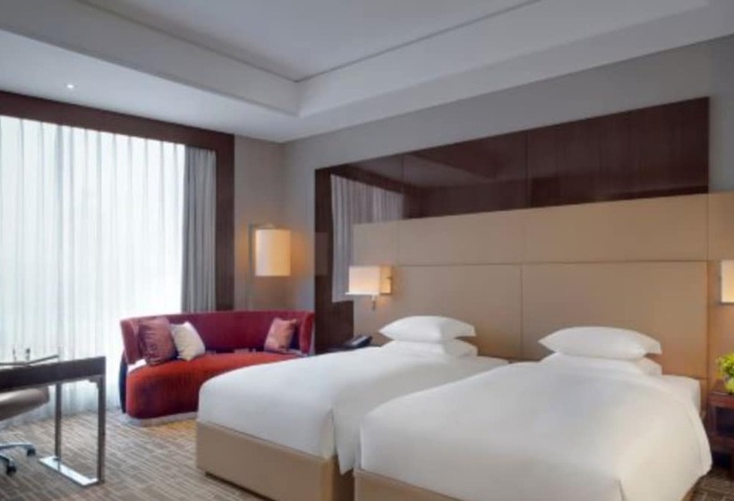 Standard Room, Hyatt Regency Jinan