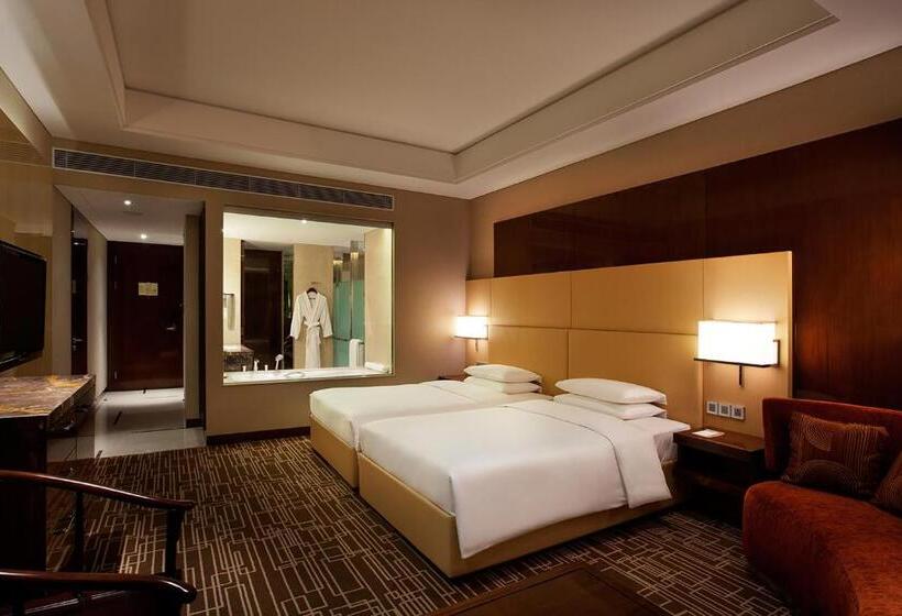 Номер Стандарт, Hyatt Regency Jinan