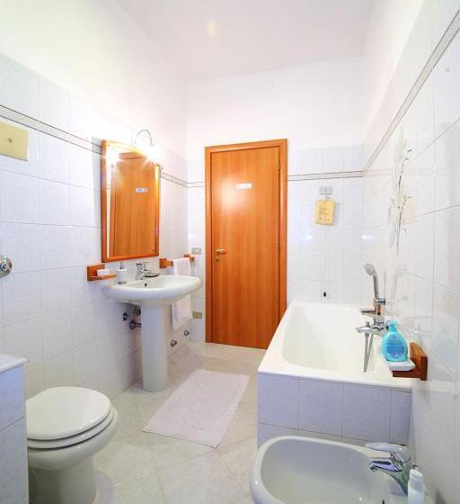 Семейный Номер, B&b Pontevecchio