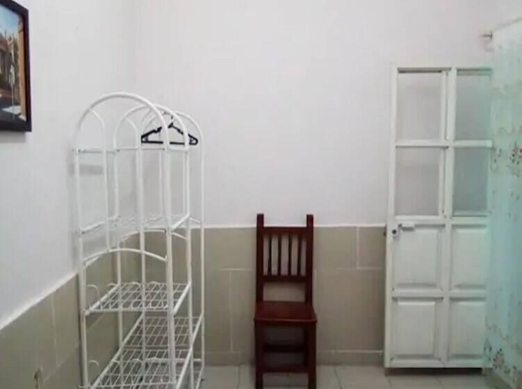 Номер Стандарт Индивидуальный, Habitaciones Amuebladas. Poliforum/centro