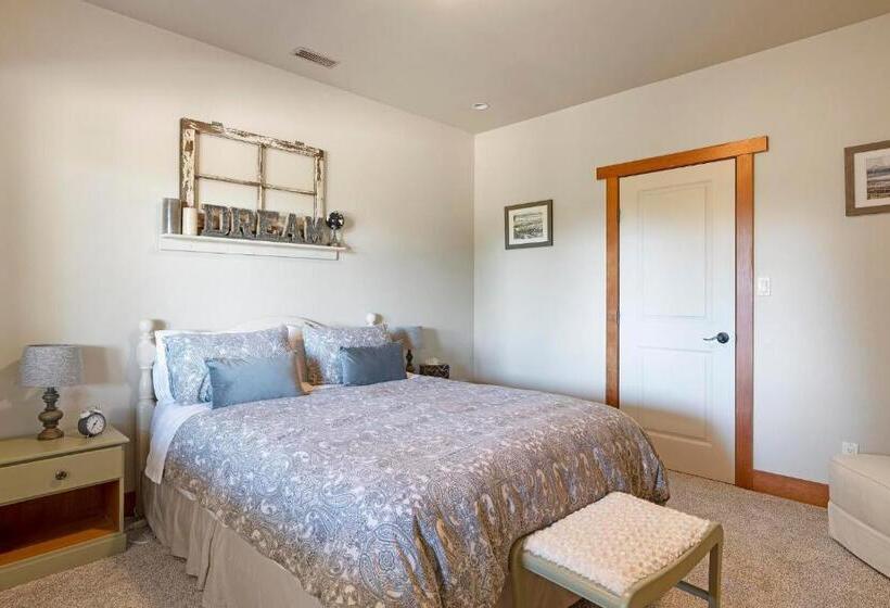 标准房带园景, Shawnigan Hills Guest Suite