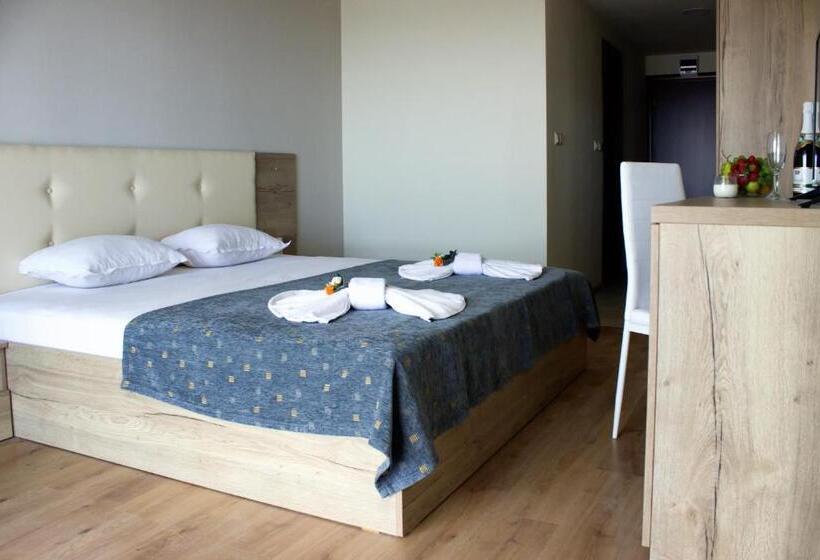 Номер Стандарт Вид на Море с Балконом, Sea View Hills