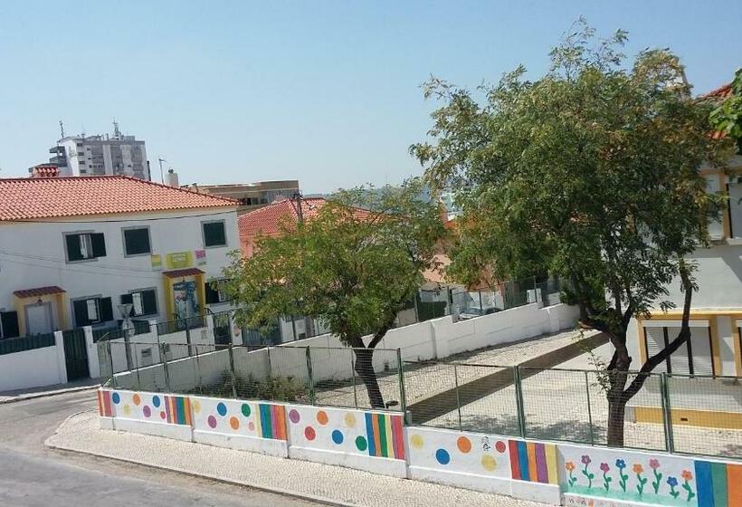 استودیوی استاندارد, Sadinahome