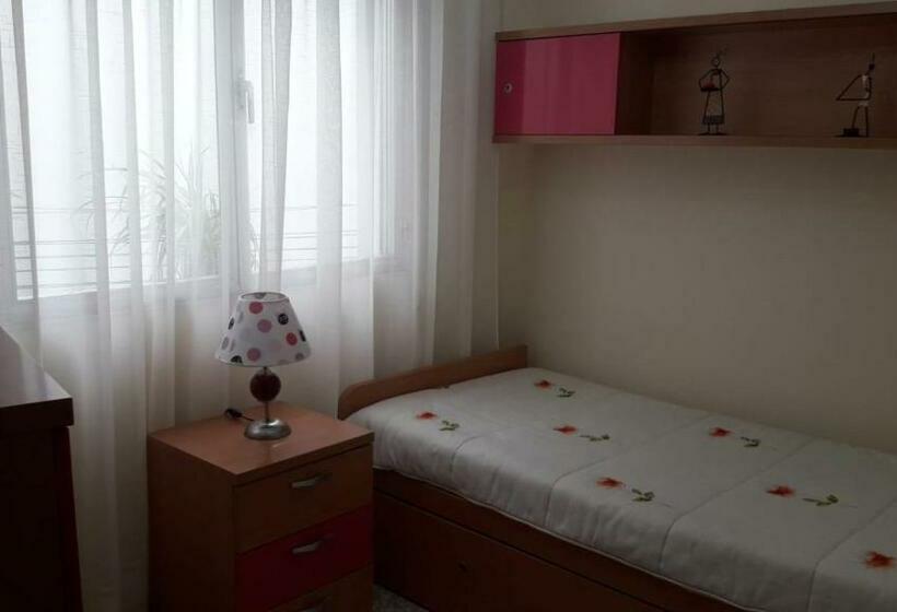 Quarto Individual Basic, Albergue Agarimo