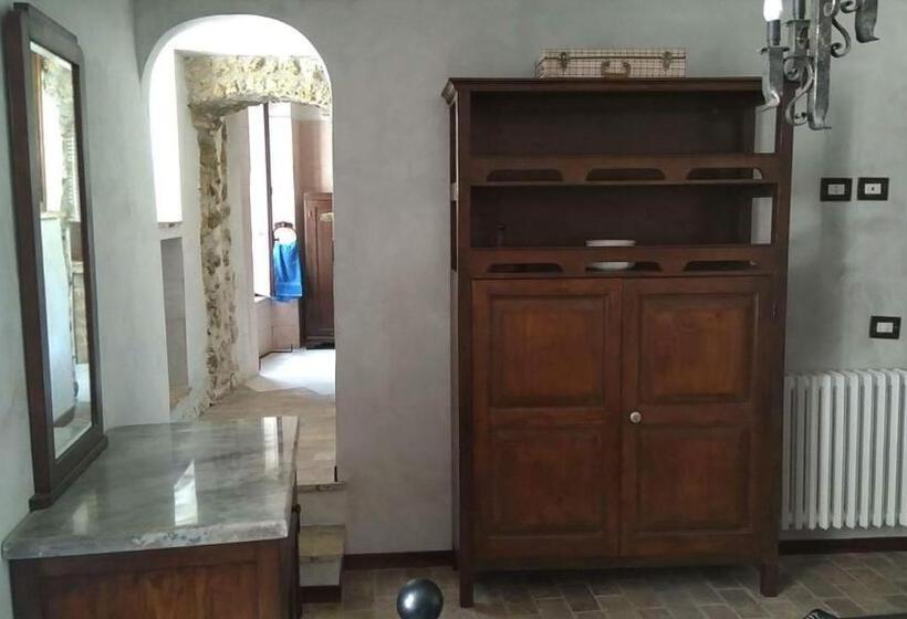 اتاق عادی, B&b Il Caùto