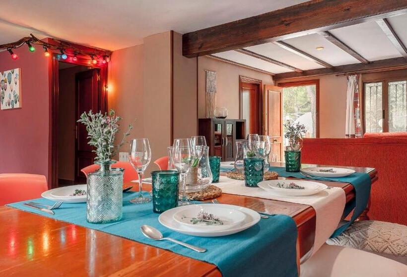 Стандартный внешний трехместный номер с ванной комнатой, Eco Hotel Aire De Monte