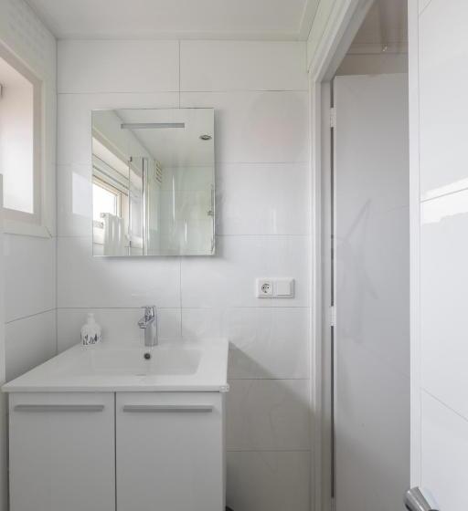 Номер Стандарт, B&b Binisa