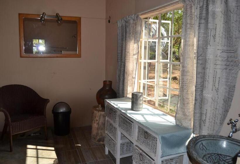 اتاق استاندارد, Leopard Tree Retreat