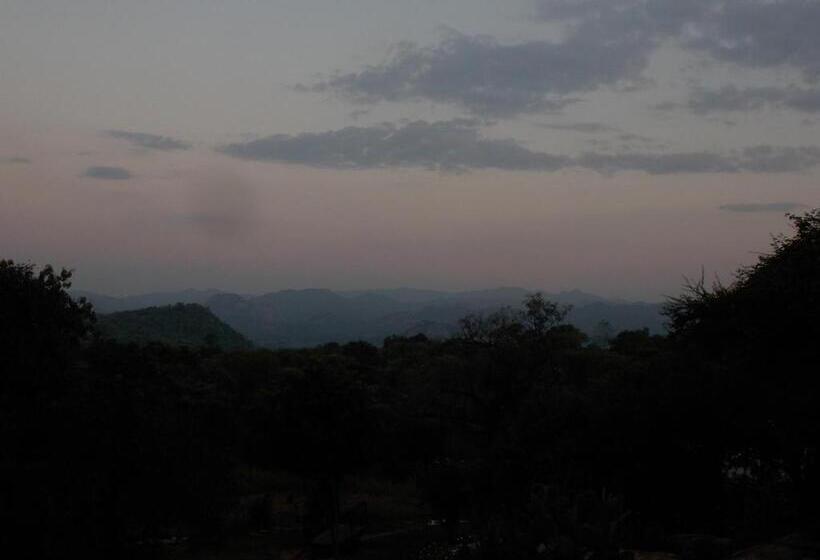 اتاق استاندارد با بالکن, Leopard Tree Retreat