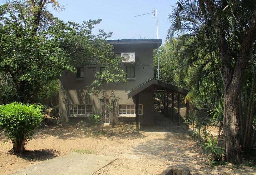 اتاق استاندارد, Leopard Tree Retreat