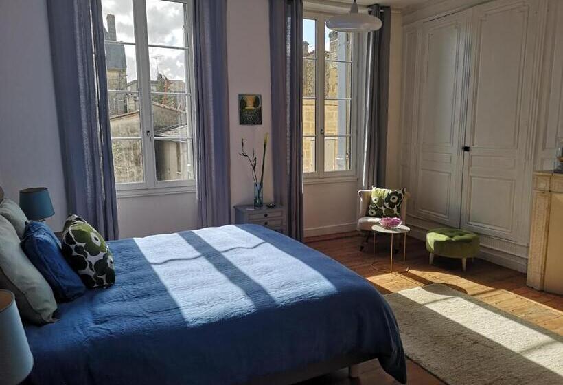 Номер Deluxe, Maison De Maître Elegia