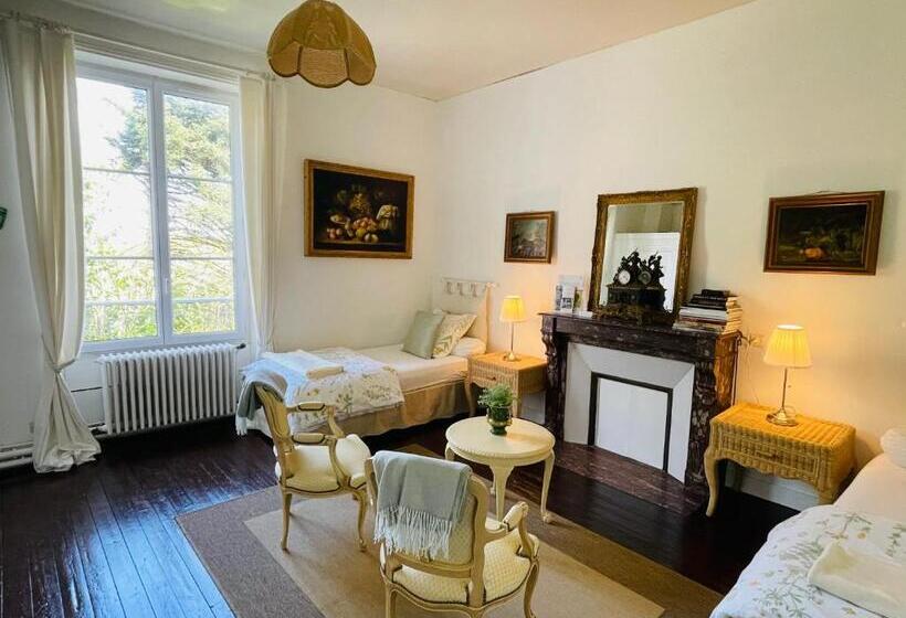 اتاق استاندارد, Le Manoir Des Doyens