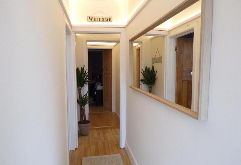 Стандартный Номер Кровать Кинг, Coast 77 B&b