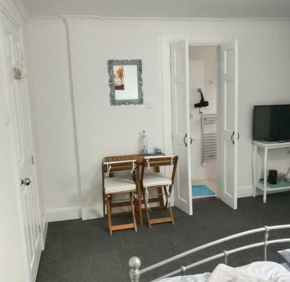 Номер Стандарт, Royal Guest House Ii