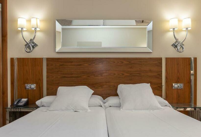 اتاق استاندارد, Gran Hotel Corona Sol