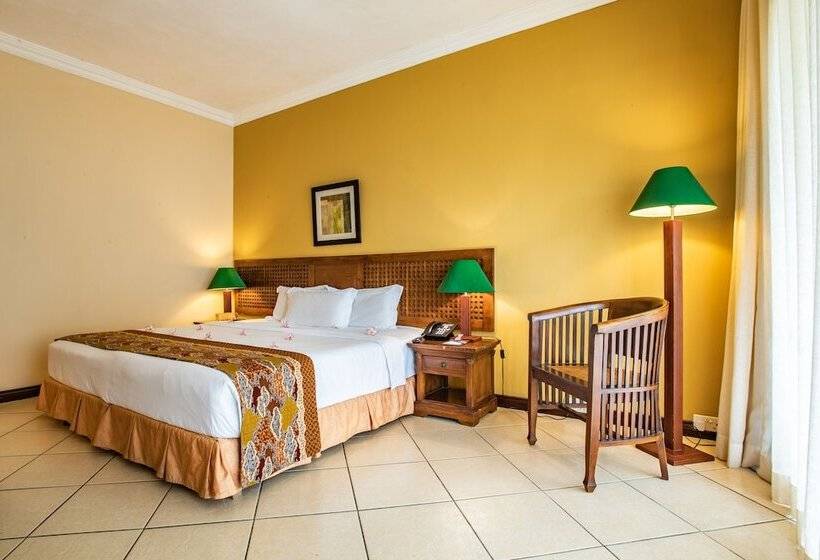 اتاق کلاب, Aanari Hotel & Spa
