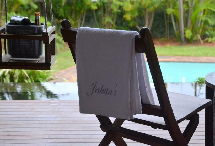 اتاق لوکس با چشم‌انداز دریا, Jakita S Guest House