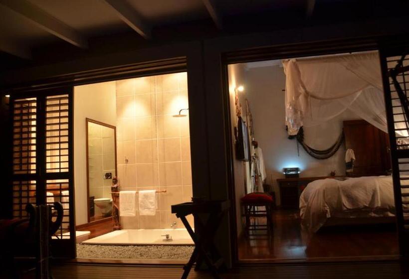 سوییت با چشم‌انداز دریا, Jakita S Guest House