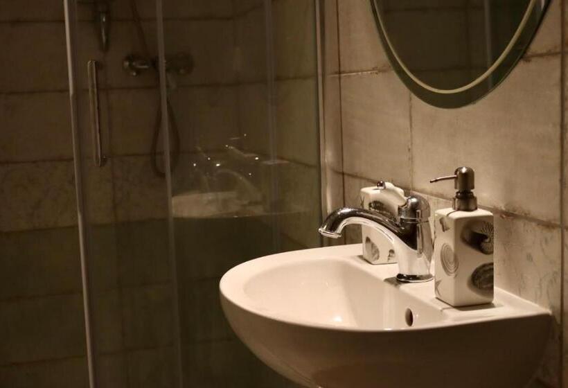 Standard room with outdoor bath, Penzion U Kapra