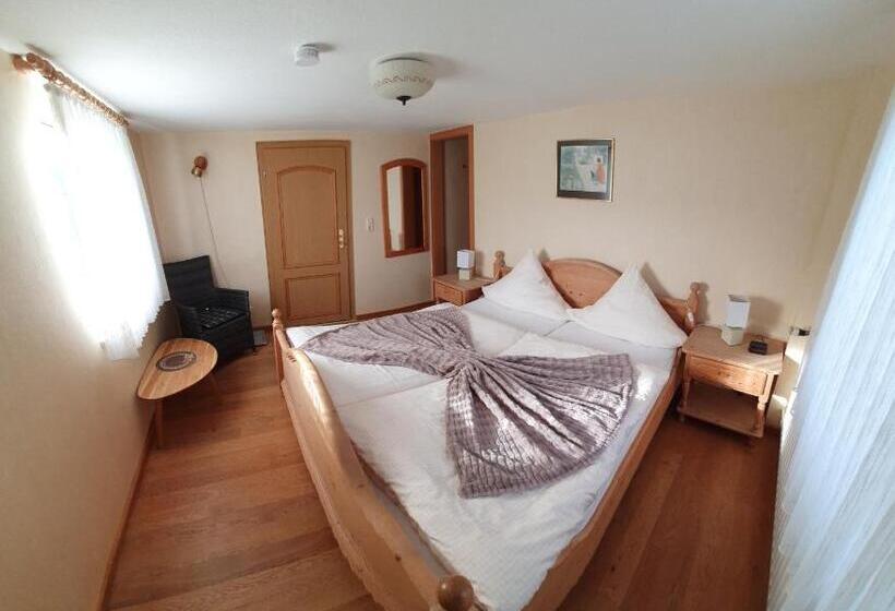 标准间, Pension Bergfrieden