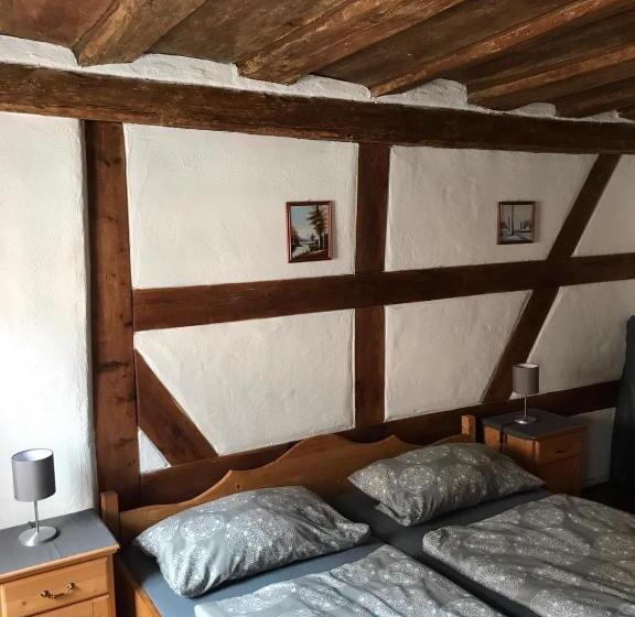 Номер Стандарт, Altstadtpension Zirndorf
