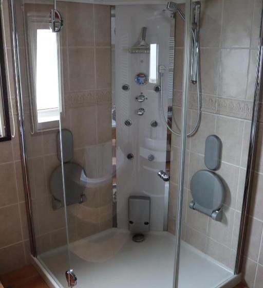 Дом 2 Спальни, Hoeve De Zeeanjelier