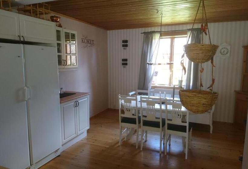 Номер Стандарт, Torp Källtorp B&b